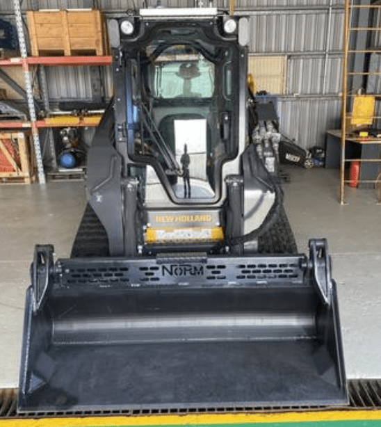 EQUIPMENT hire rev 1_html_a15bb1d8